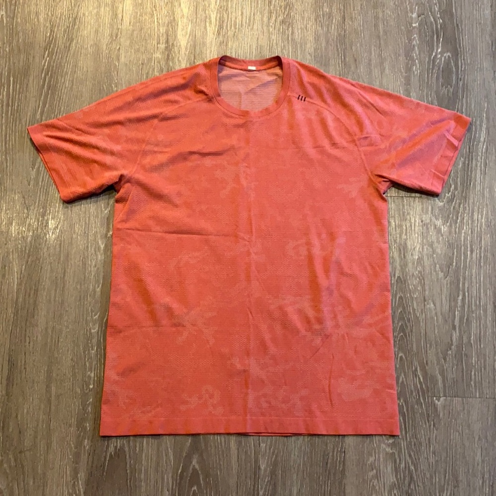 Lululemon shirt